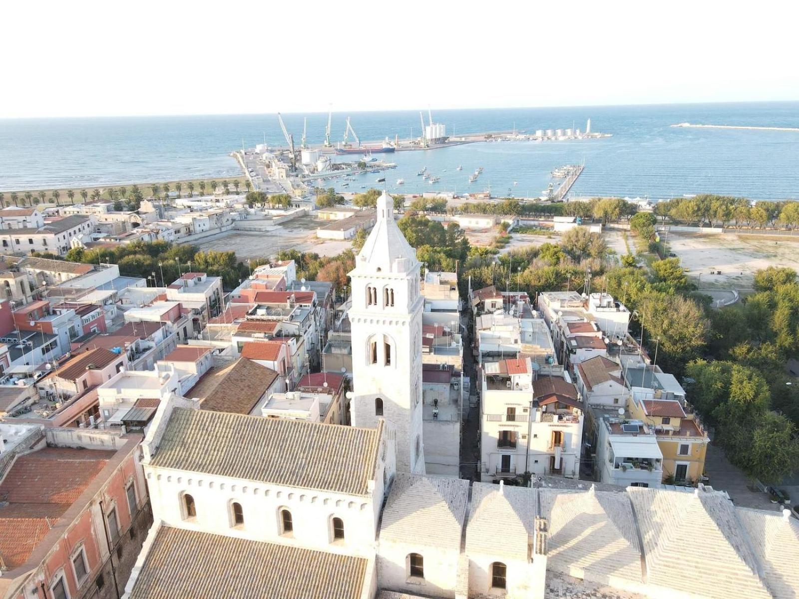 Cd Romanello Barletta Exterior photo