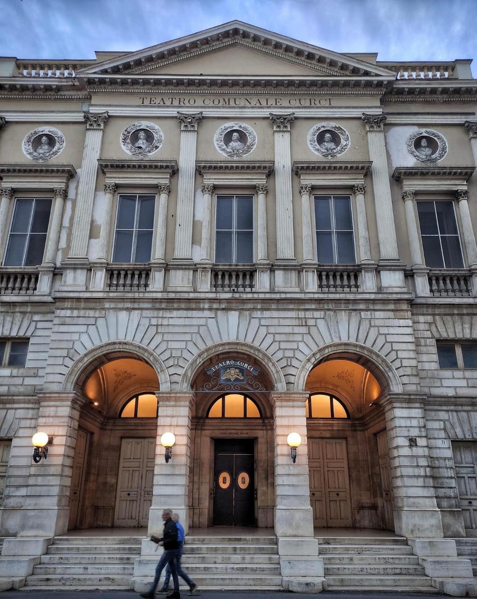 Cd Romanello Barletta Exterior photo